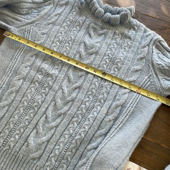 H&M Light Blue Cable Knit Turtleneck Sweater - Picture 9 of 11